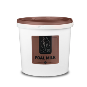 Foalmilk est un lait d'allaitement pour chevaux de la marque HNP-Horse Nutrition Project